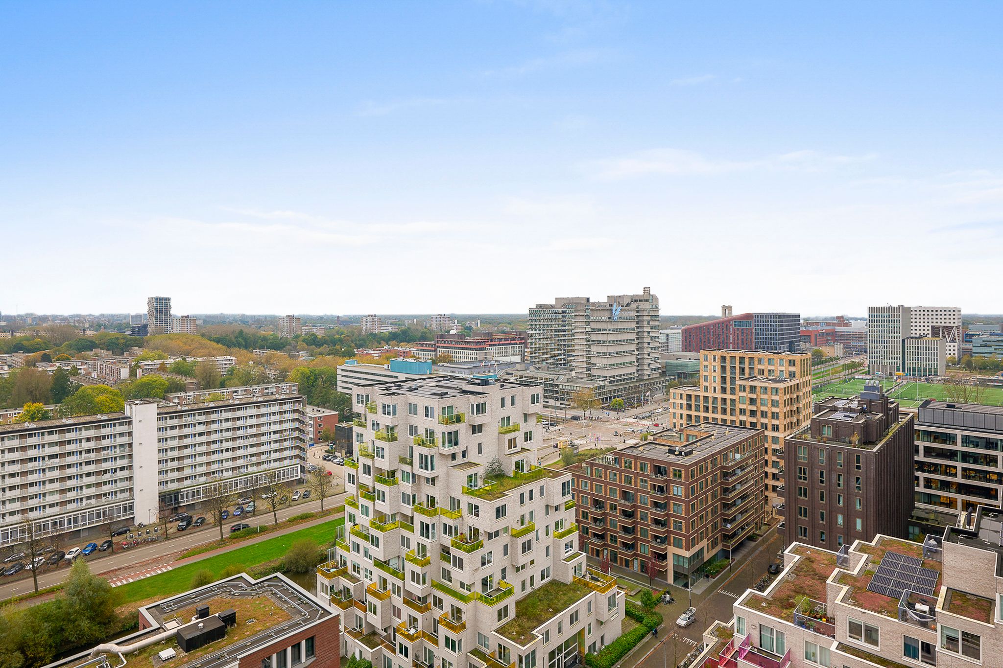 Foto 9 van Leonard Bernsteinstraat 88-A