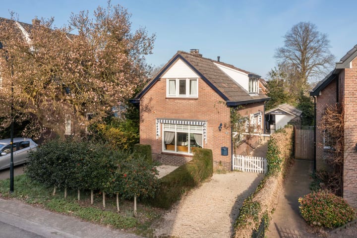 Foto 1 van Rostocklaan 62