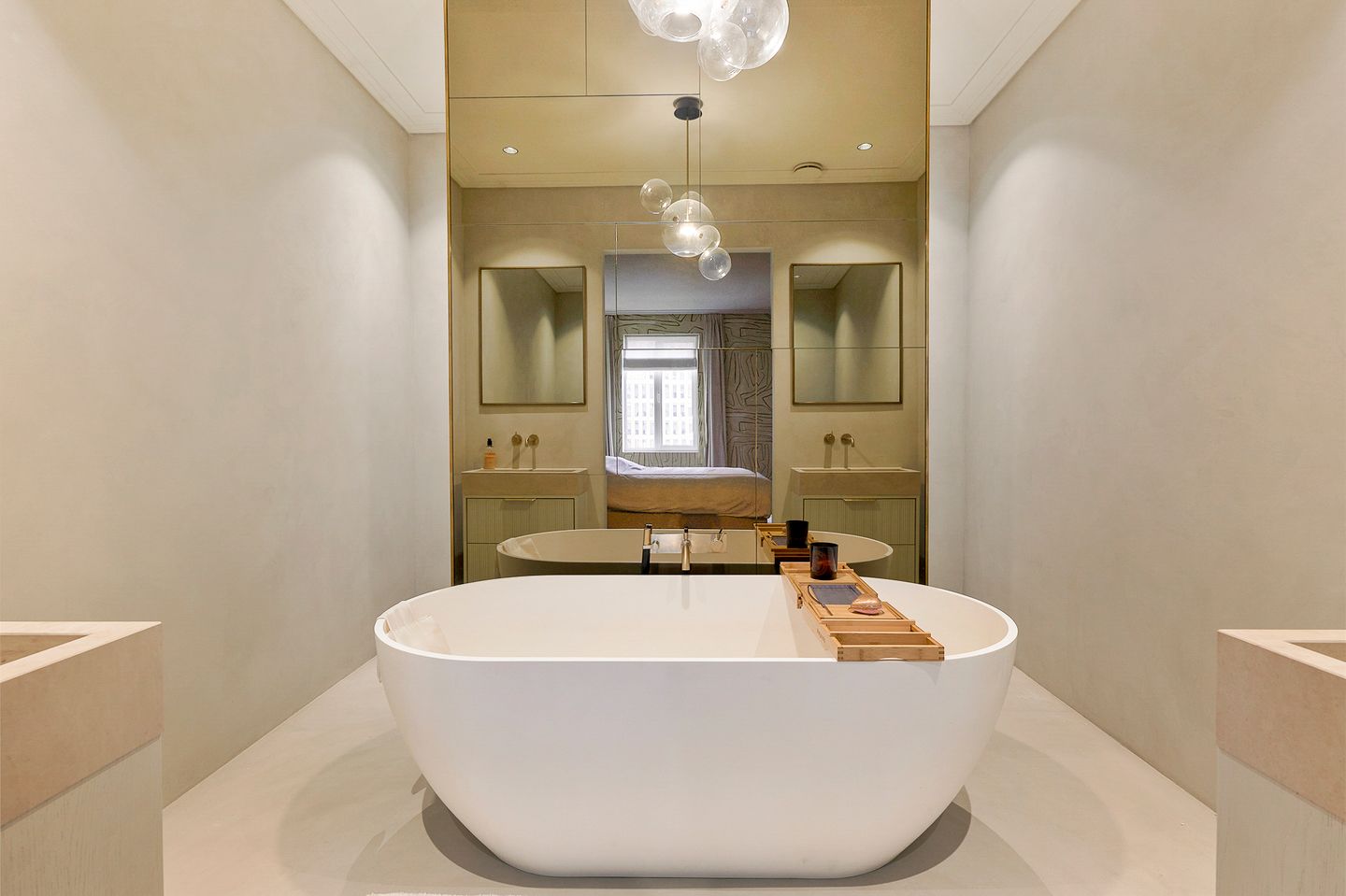 Foto 14 van Leonard Bernsteinstraat 88-A