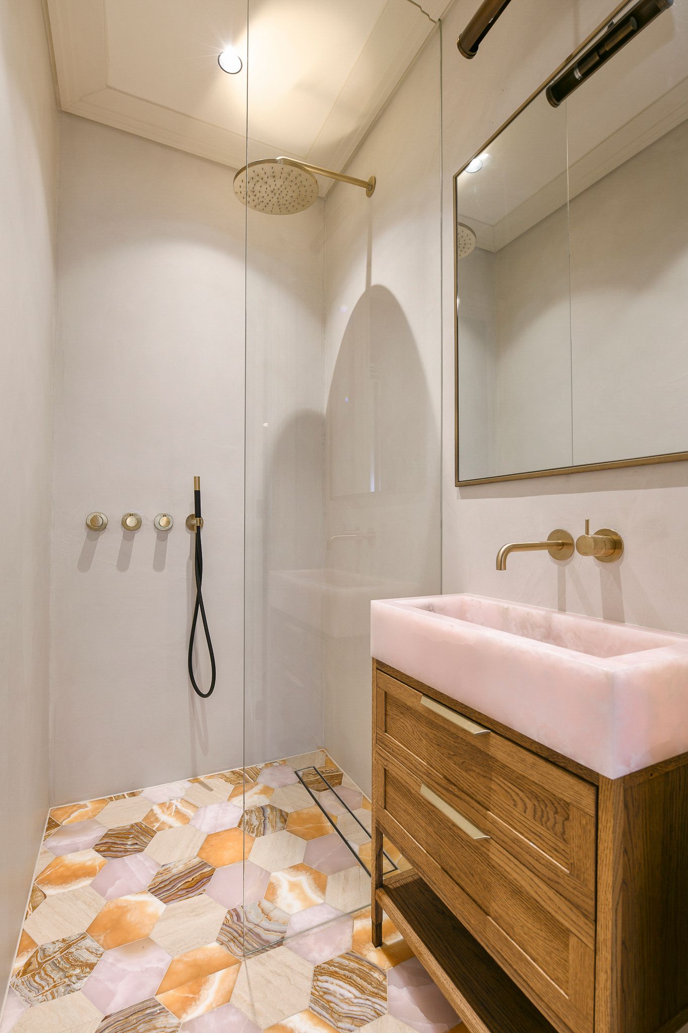 Foto 21 van Leonard Bernsteinstraat 88-A