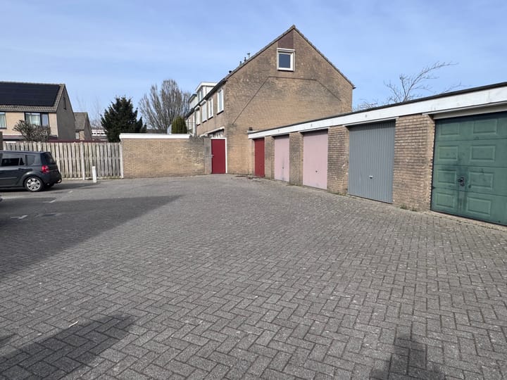 Foto 5 van Garagebox Smitsstraat 32 G023