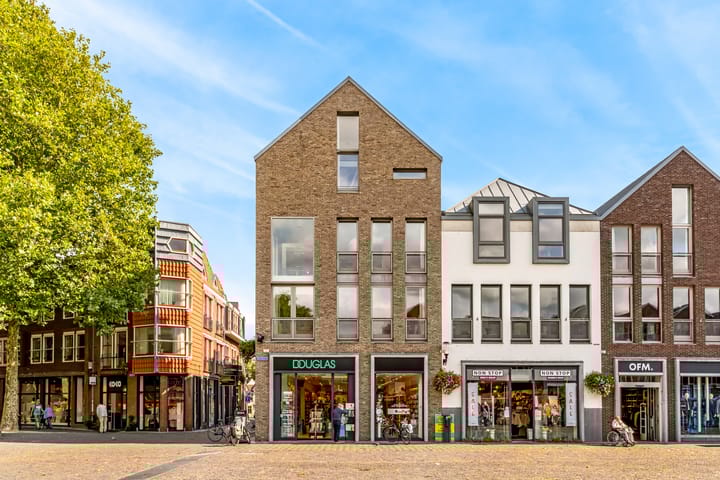 Foto 56 van Kazernestraat 15