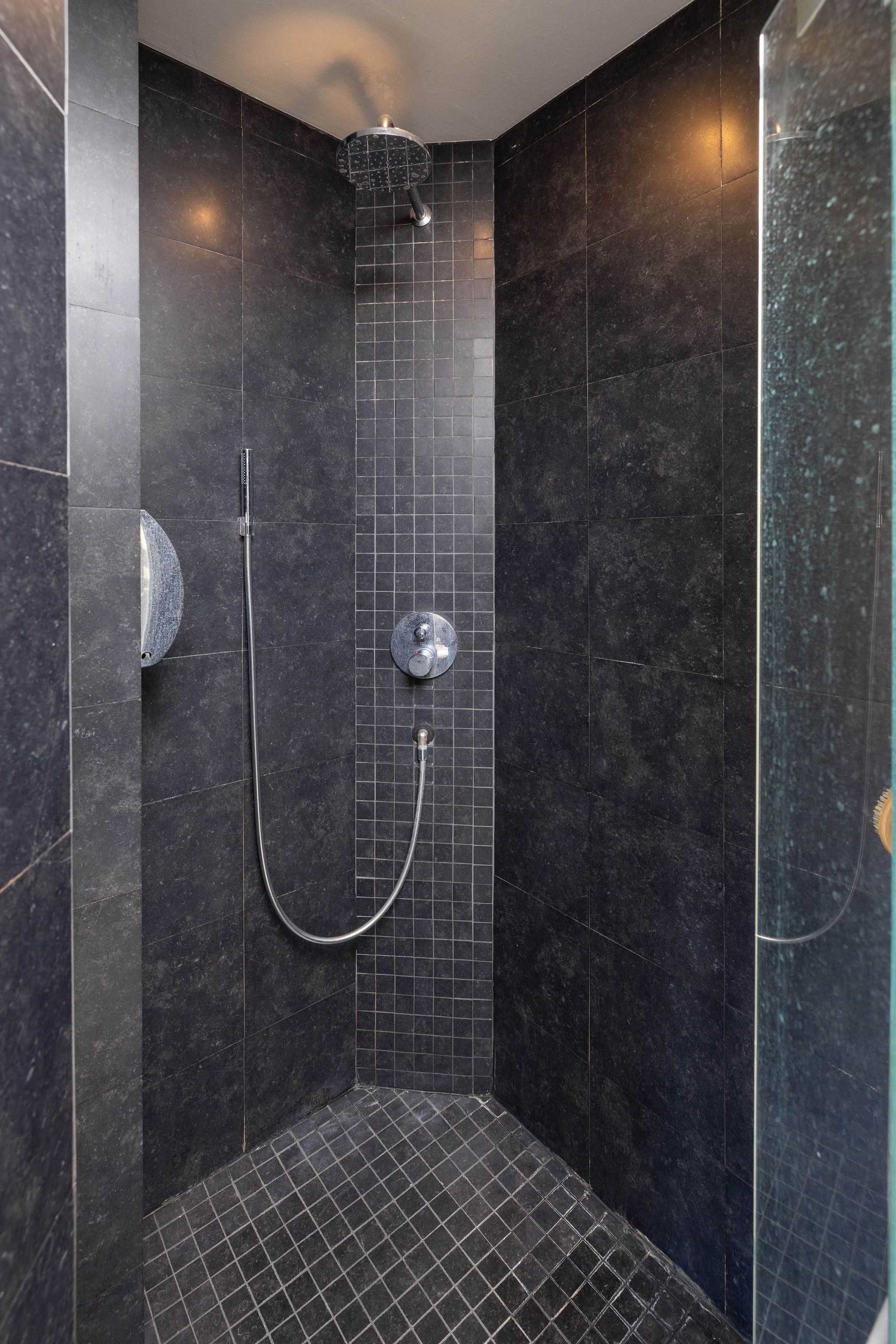 Foto 27 van Bornsestraat 122