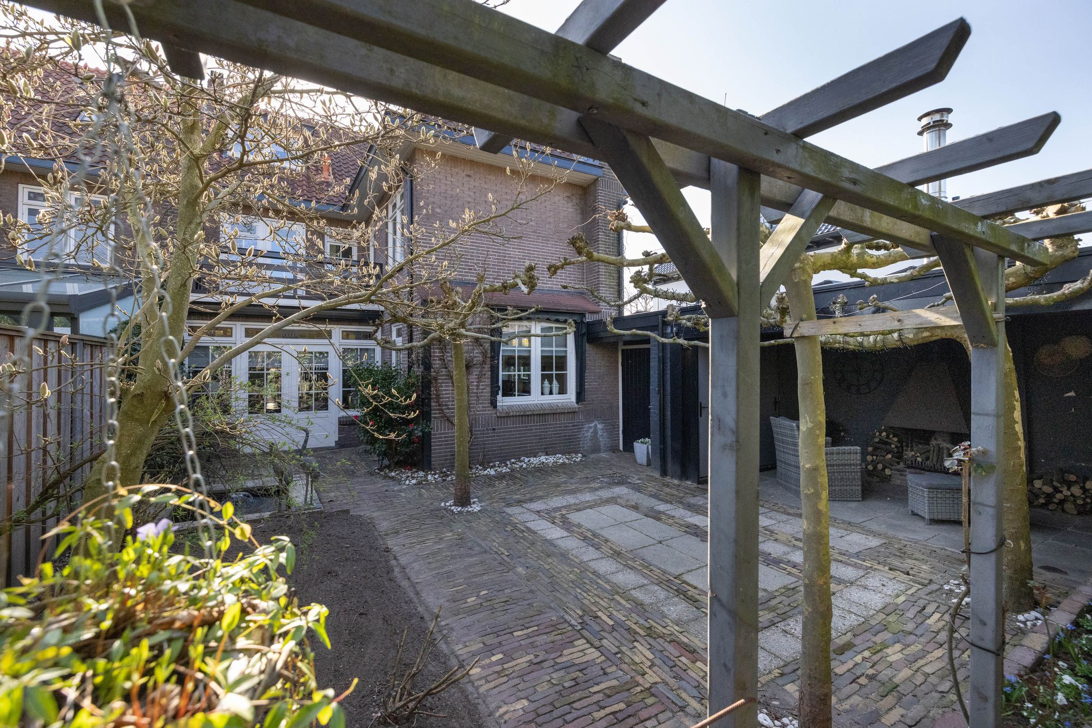 Foto 39 van Bornsestraat 122