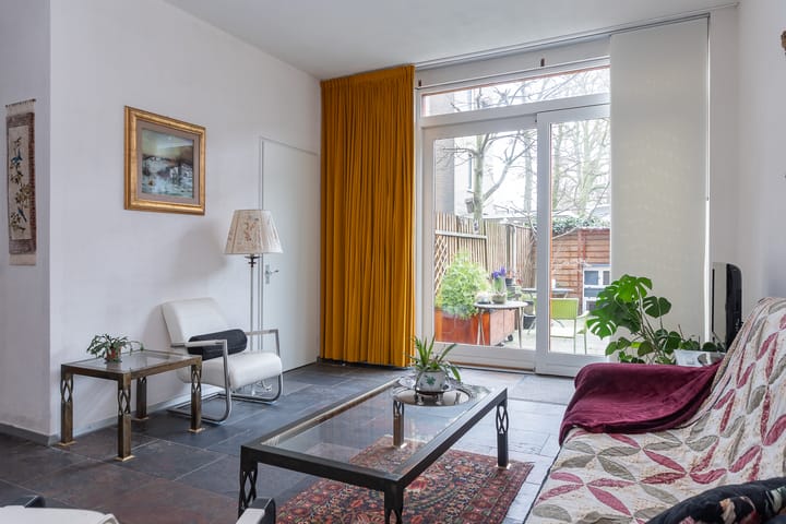 Foto 8 van Poststraat 56