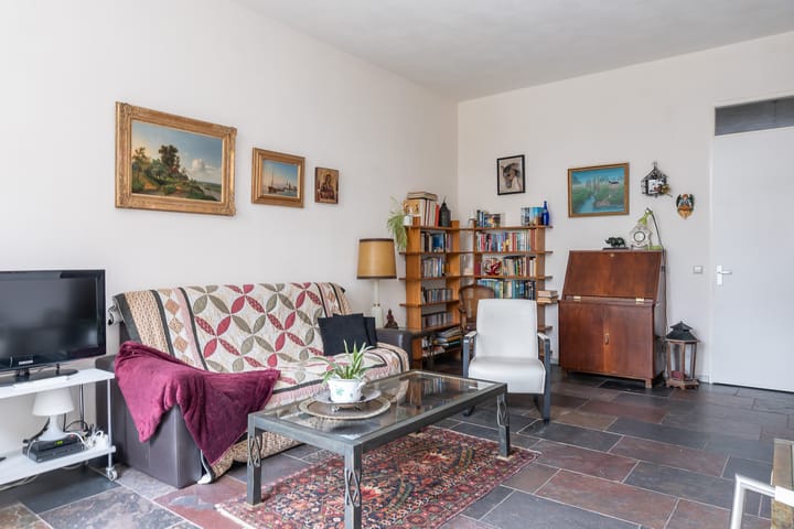 Foto 10 van Poststraat 56