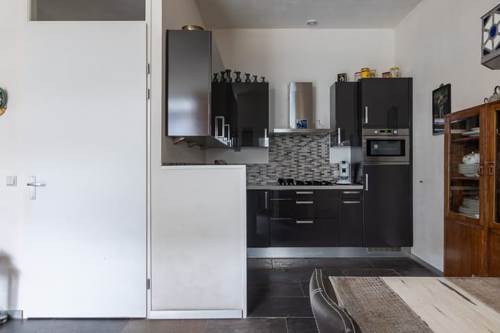 Foto 11 van Poststraat 56