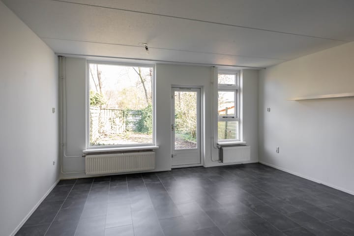 Photo 11 of Barmaheerd 43