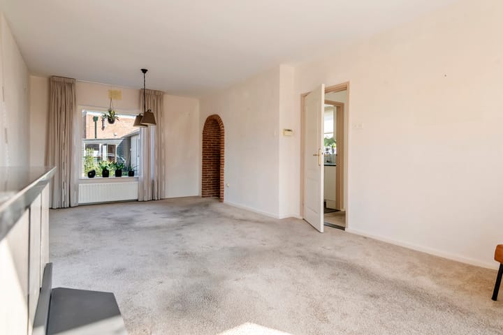 Foto 11 van Emmalaan 4