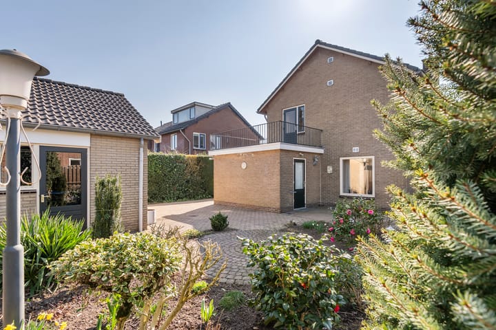 Foto 31 van Emmalaan 4