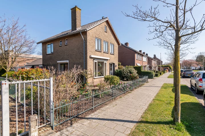 Foto 38 van Emmalaan 4