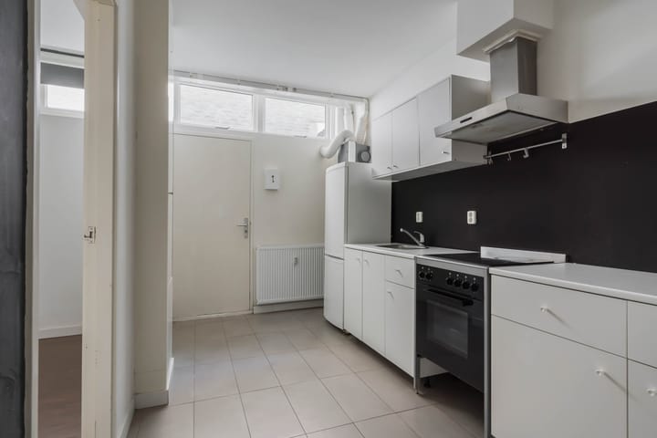 Photo 5 of Flierstraat 55