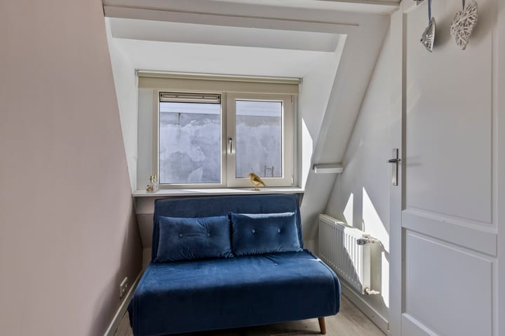 Foto 21 van Colensostraat 4