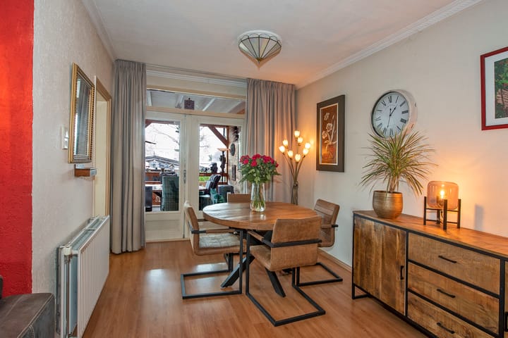 Foto 9 van Möllenbergstraat 7