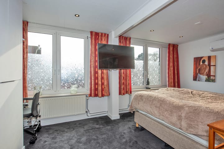 Foto 13 van Möllenbergstraat 7