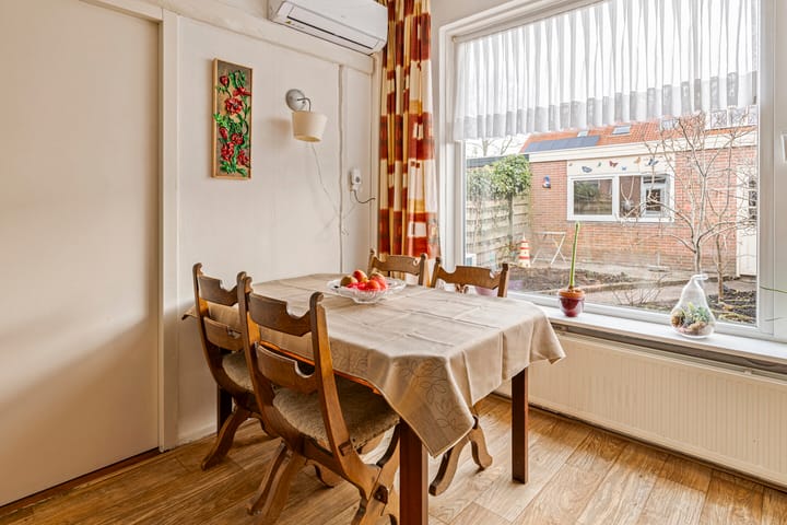 Foto 12 van van Necksingel 14