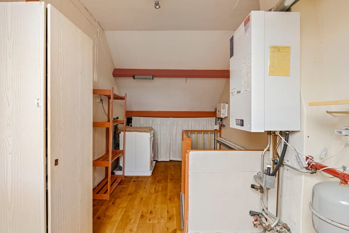 Foto 31 van van Necksingel 14