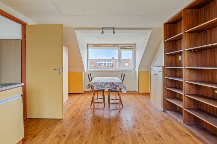 Foto 33 van van Necksingel 14