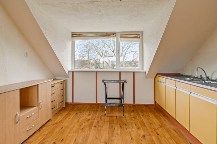 Foto 34 van van Necksingel 14