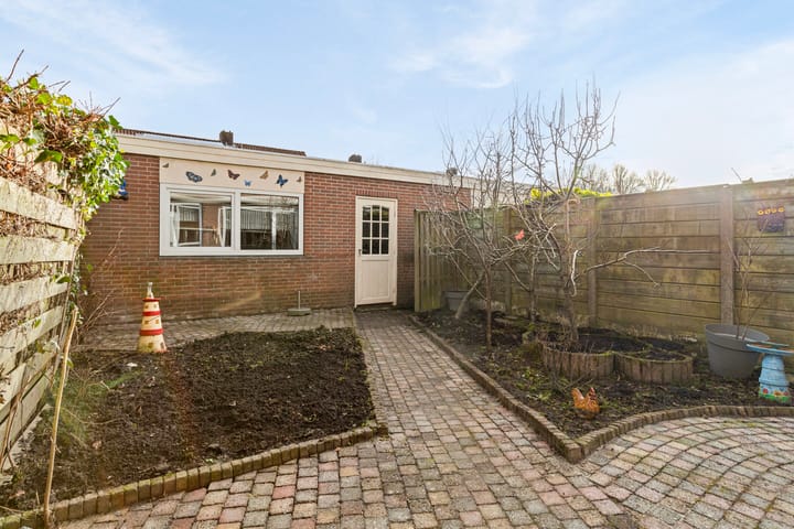 Foto 37 van van Necksingel 14