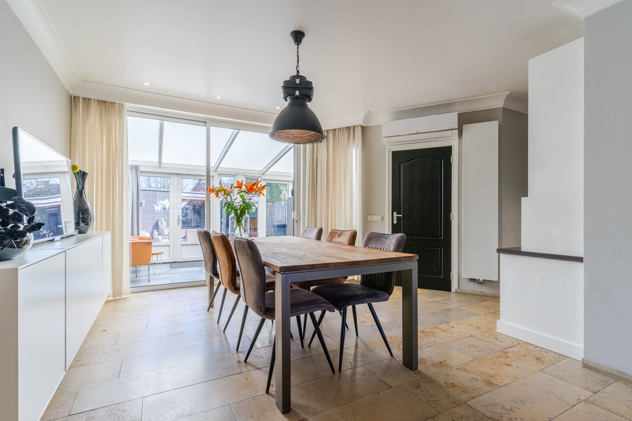 Foto 15 van Dravikstraat 12