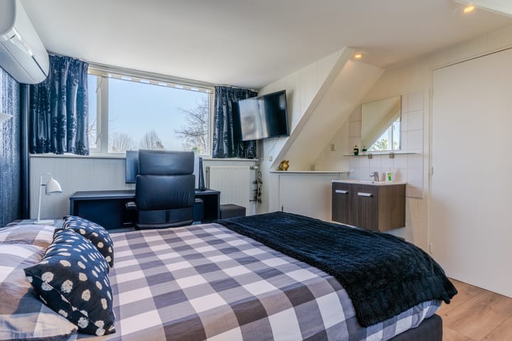 Photo 34 of Dravikstraat 12