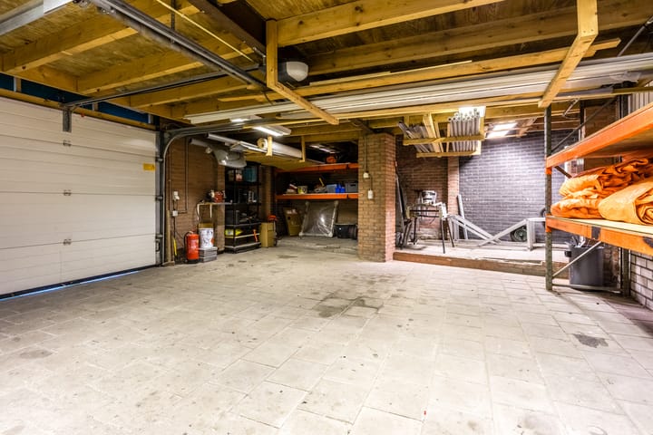 Photo 39 of Dravikstraat 12