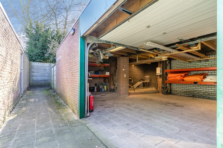 Photo 44 of Dravikstraat 12