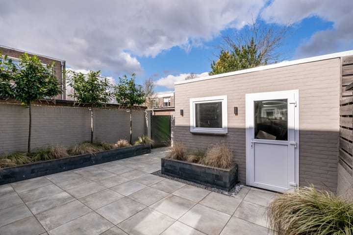 Foto 23 van Esdoornstraat 26