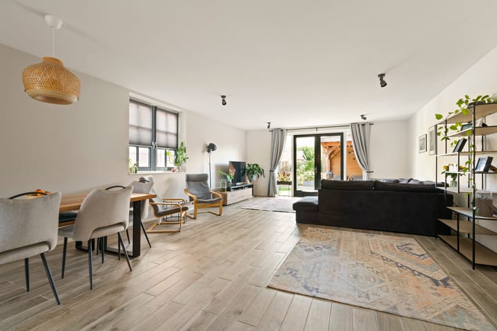 Foto 10 van Charles Brandonlaan 32