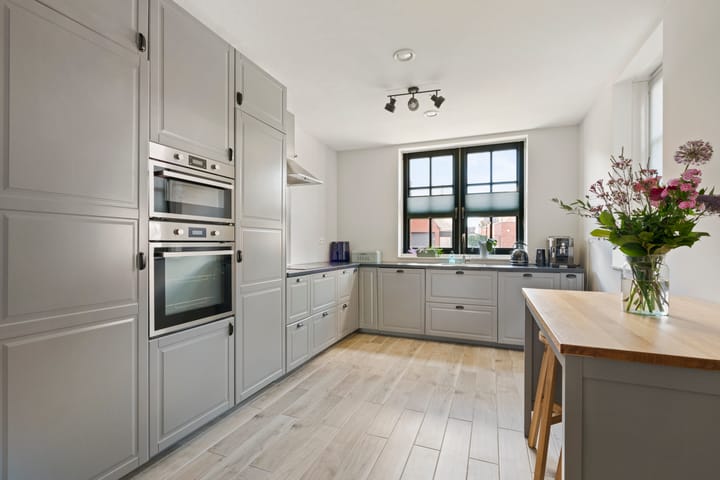 Foto 11 van Charles Brandonlaan 32