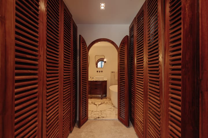 Photo 34 of Roompotstraat 12-H