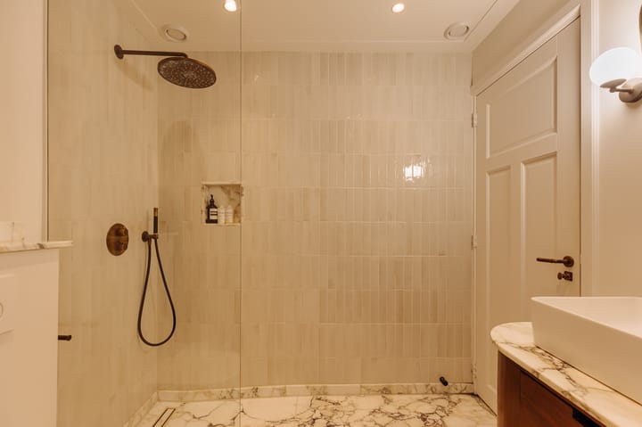 Photo 36 of Roompotstraat 12-H