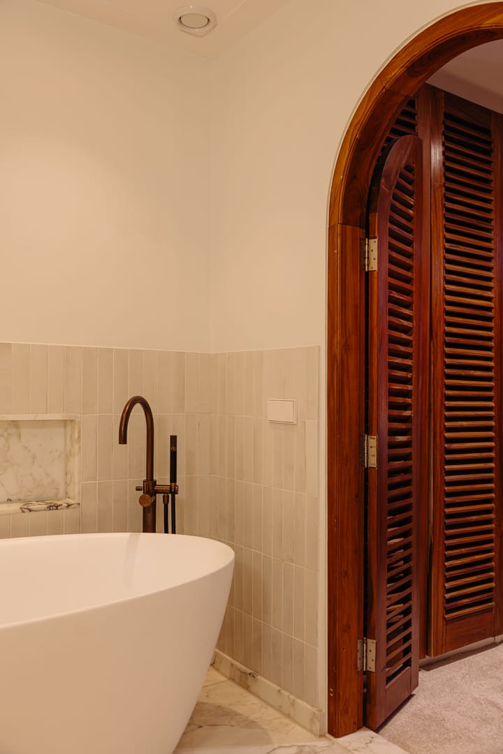 Photo 38 of Roompotstraat 12-H