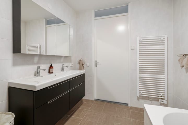 Foto 29 van Charles Brandonlaan 32