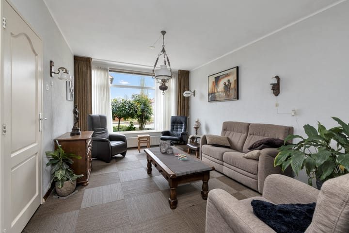 Foto 2 van Aquila 16