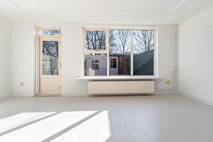 Foto 2 van Leemwierde 118