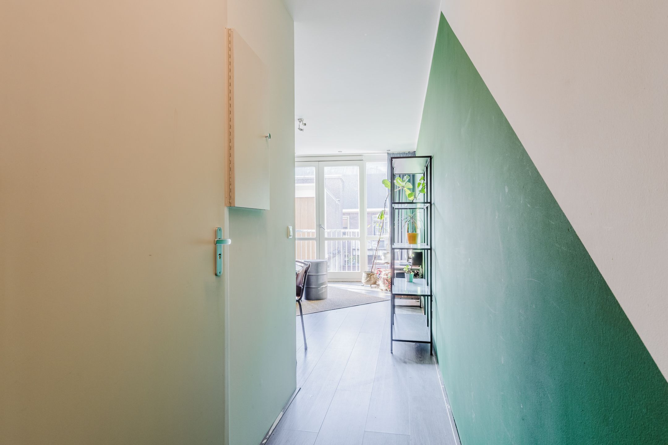 Photo 18 of Karrengas 44-F