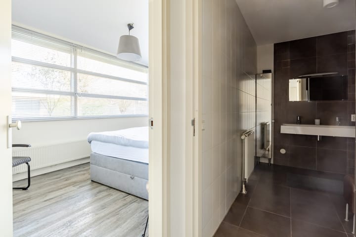 Foto 23 van Dirk Kluifhoofdstraat 12