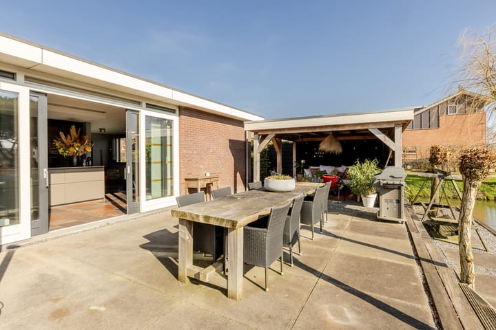 Foto 36 van Dirk Kluifhoofdstraat 12