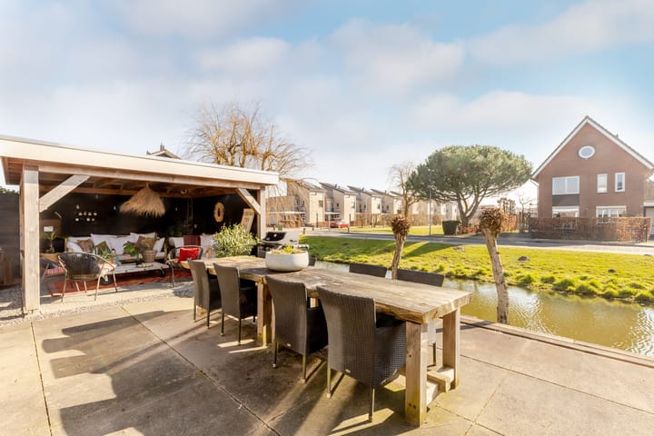 Foto 39 van Dirk Kluifhoofdstraat 12