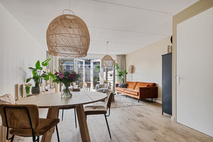 Foto 4 van Albert van Damstraat 16