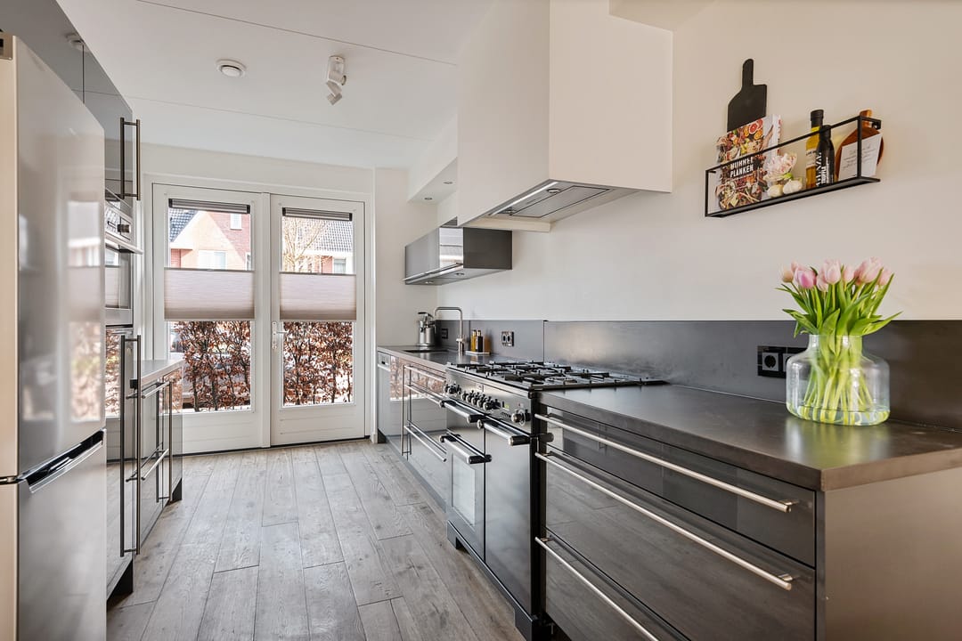 Foto 7 van Albert van Damstraat 16