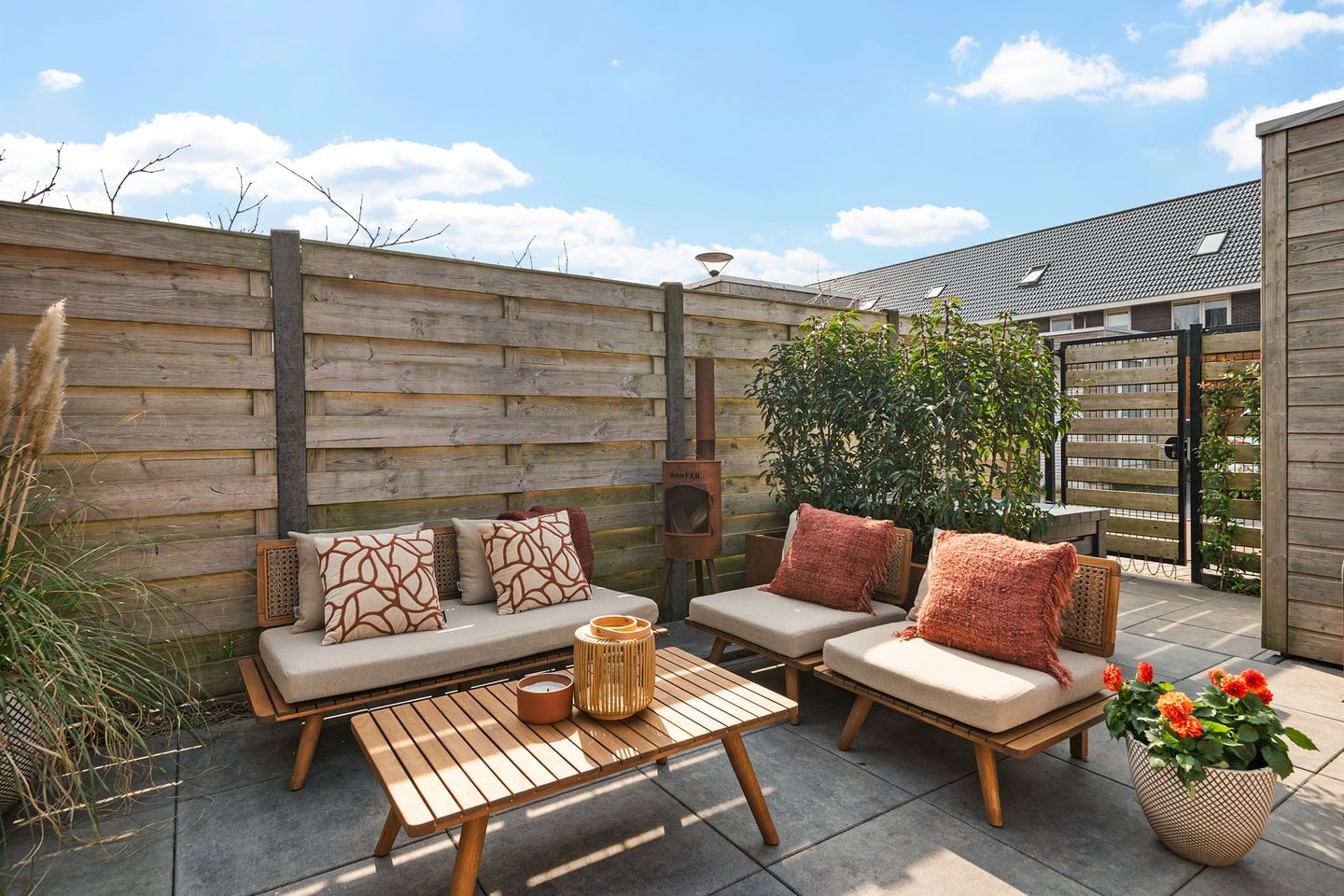 Foto 25 van Albert van Damstraat 16