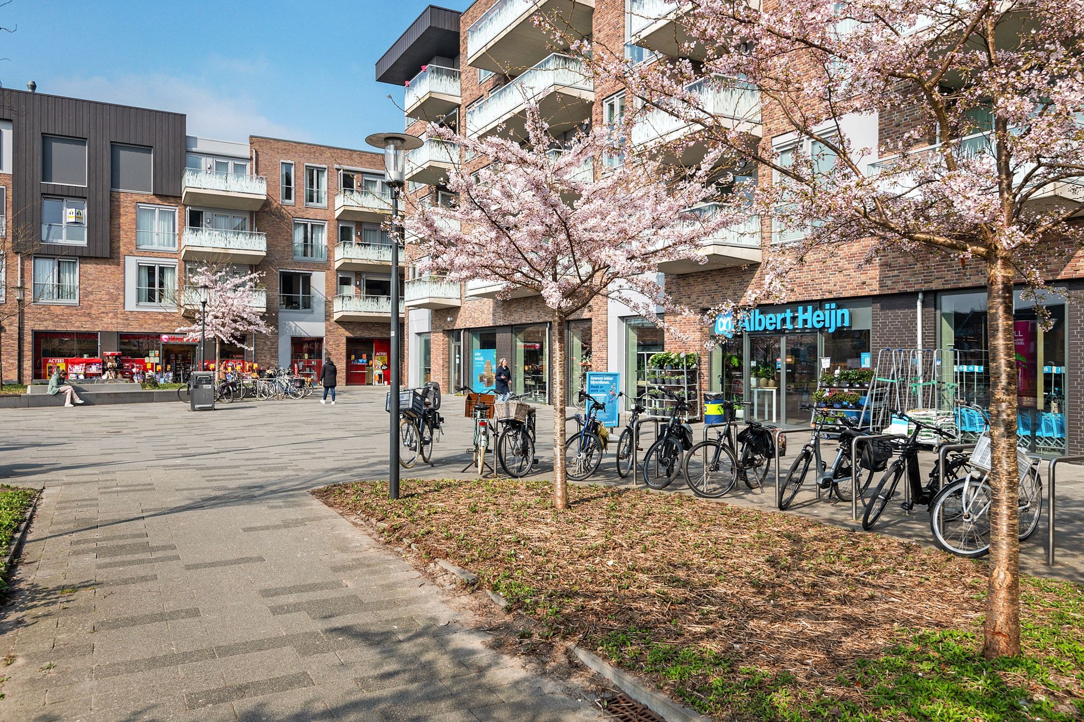 Foto 33 van Albert van Damstraat 16