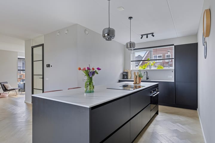 Foto 8 van Brigade 9