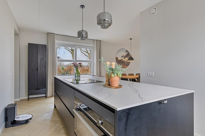 Foto 10 van Brigade 9