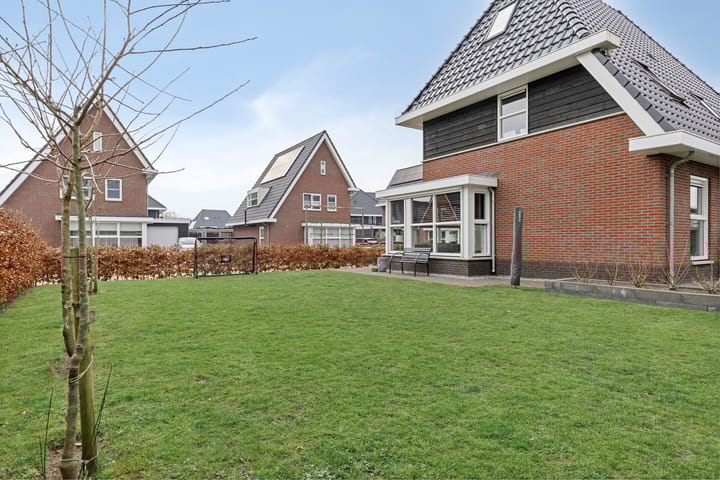 Foto 29 van Brigade 9