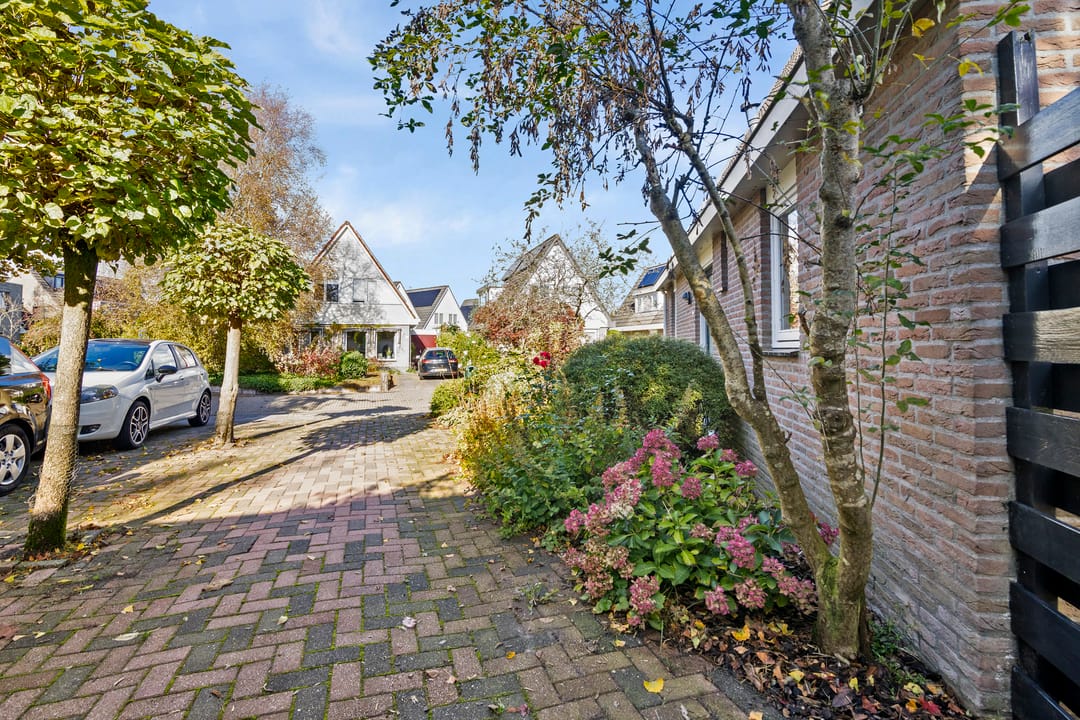 Foto 32 van Karturf 13-A