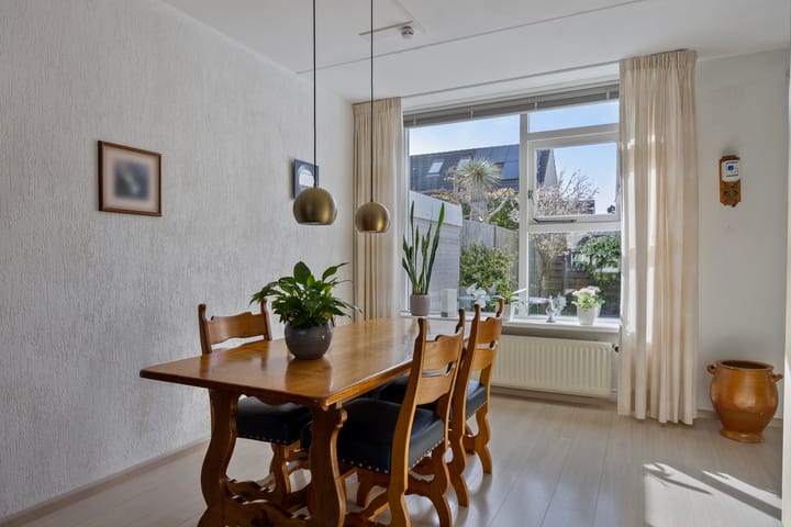 Photo 13 of Vlielandlaan 7